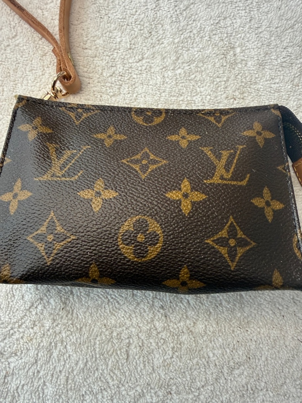 Louis Vuitton Monogram Pochette Toilette 15 M47546 Wristlet/Clutch - Picture 3 of 12